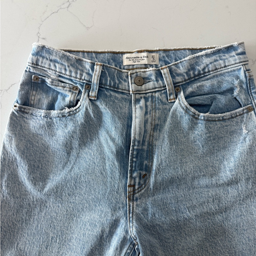 Abercrombie & Fitch 90s Relaxed High Rise
